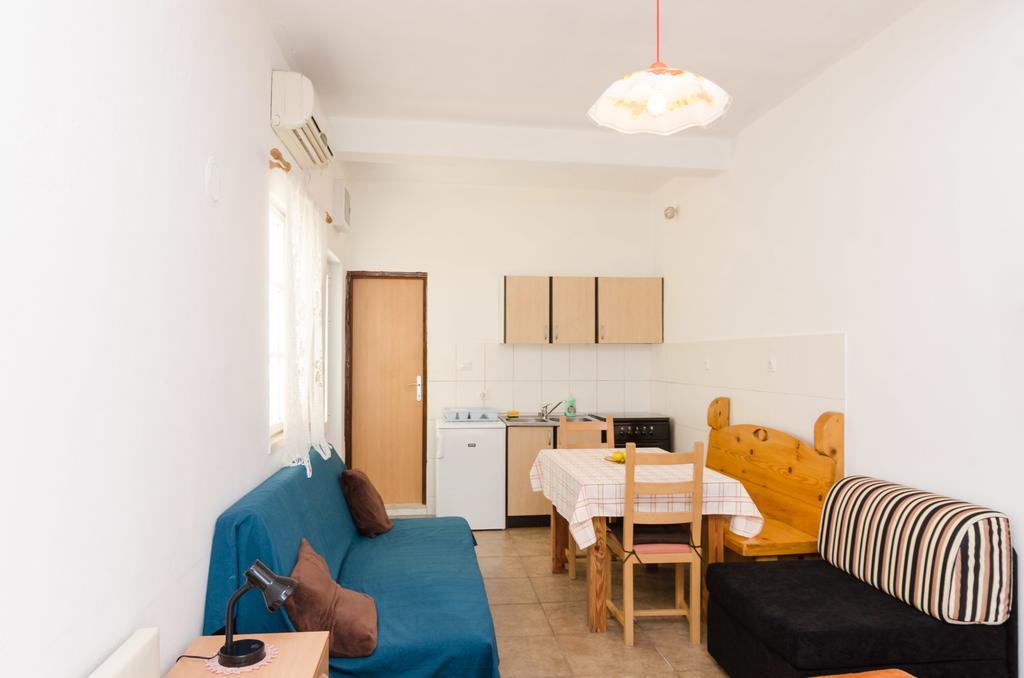 Apartments Felix Babino Polje Exterior photo
